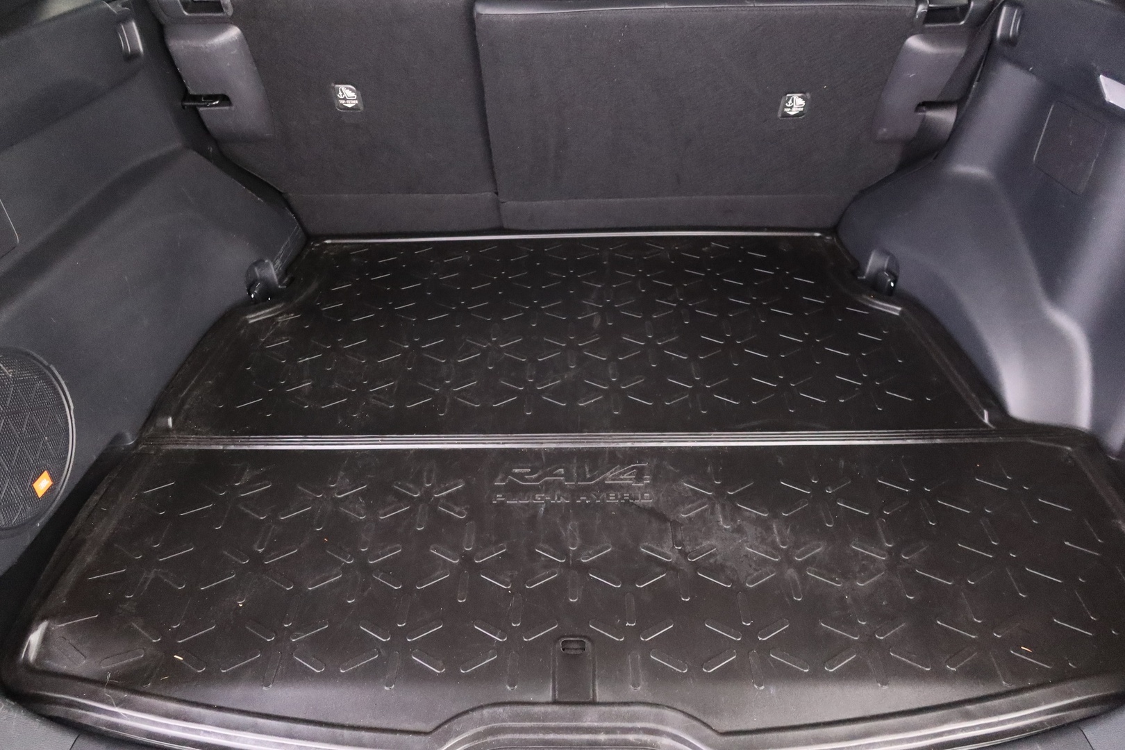 TOYOTA RAV4 Plug-in 2021