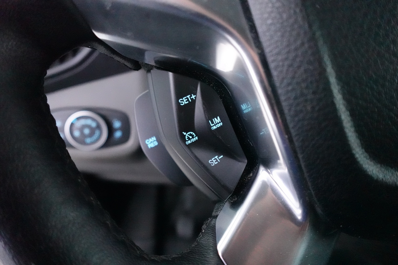 FORD Transit Connect 18