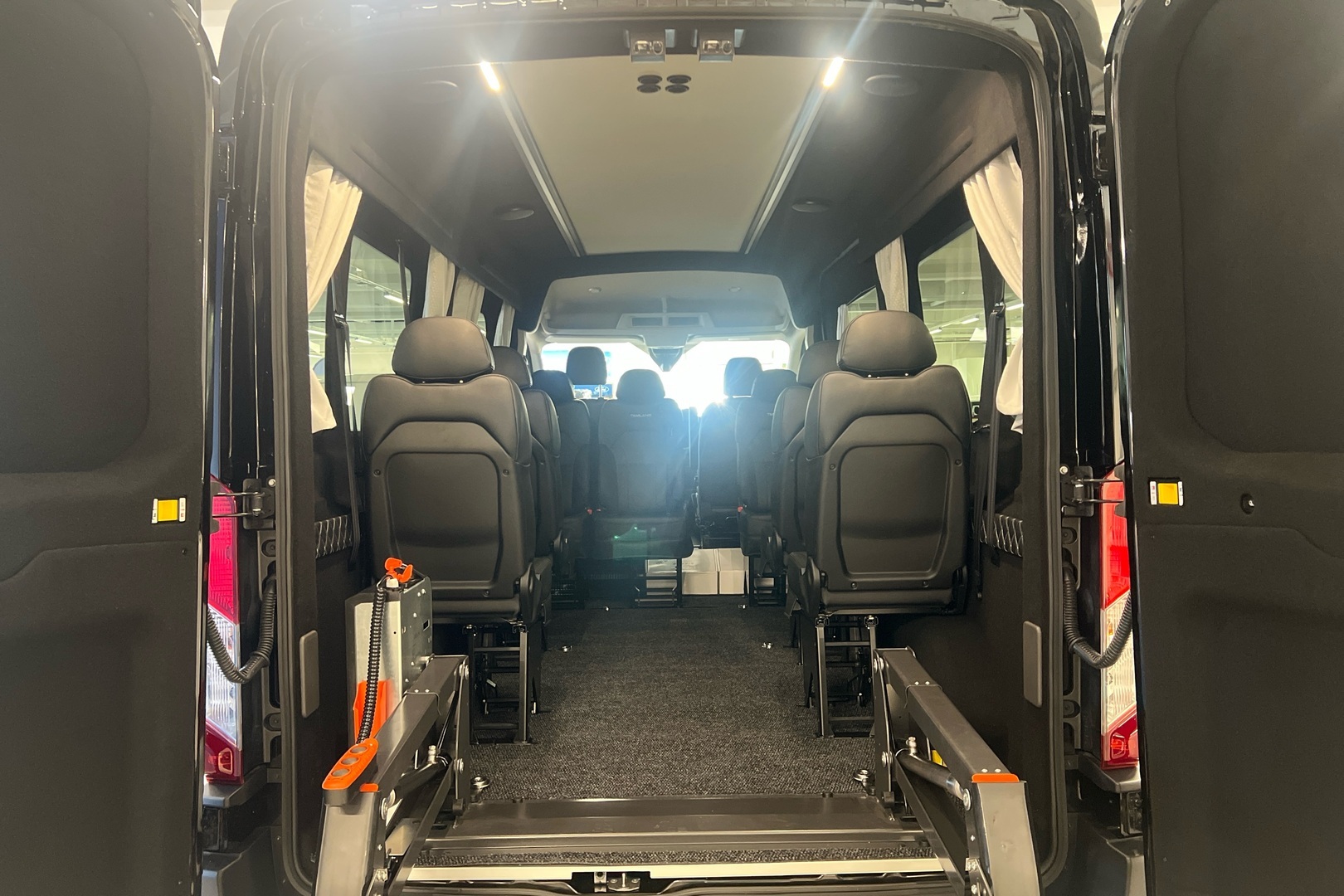 FORD TRANSIT 2026