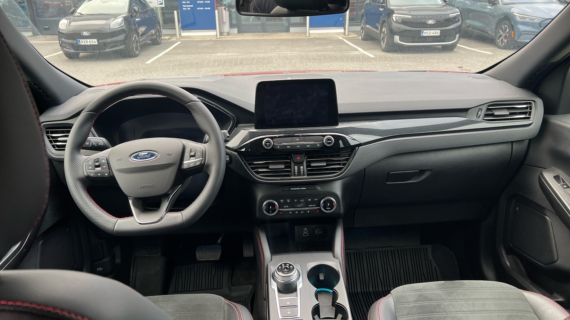 FORD Kuga 2024