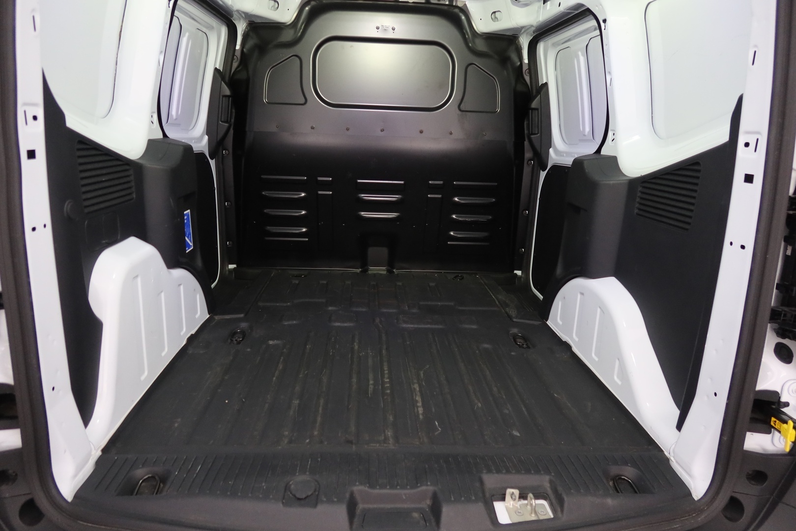 FORD Transit Courier 2025