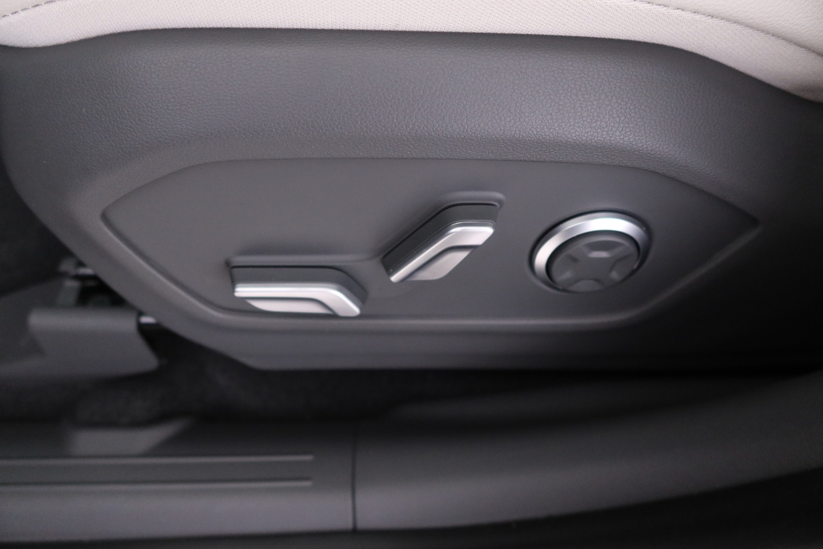 HYUNDAI Santa Fe 2026