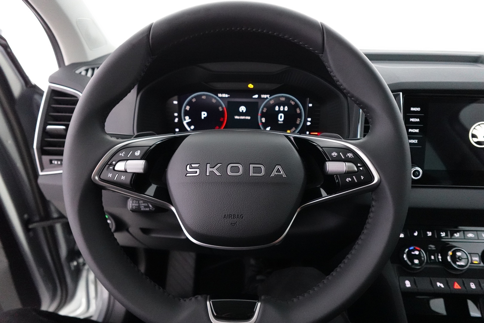 SKODA Karoq 2027