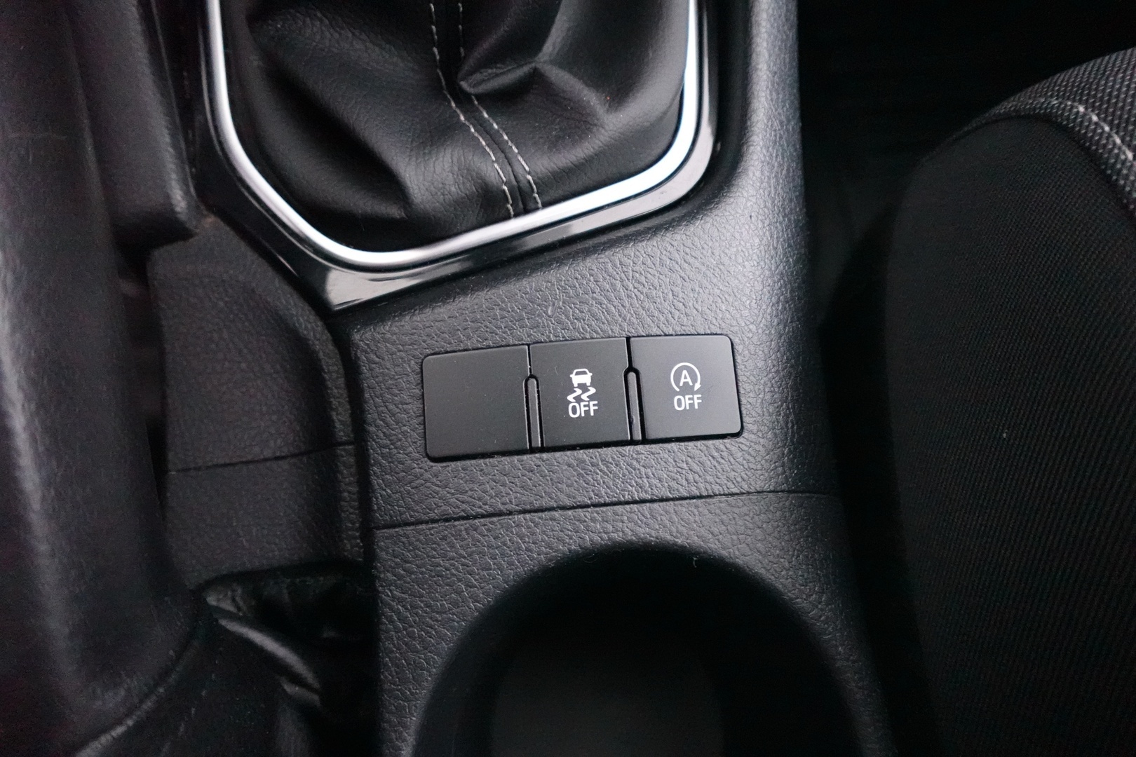 TOYOTA Auris 2016