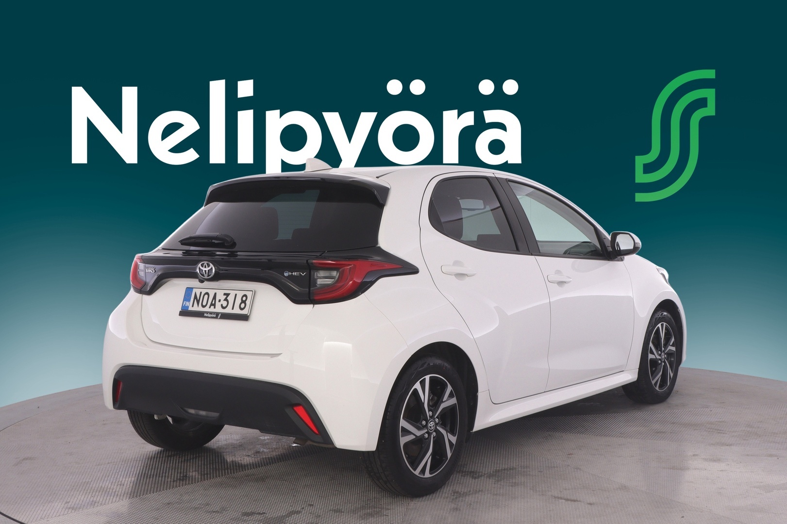 TOYOTA YARIS 2025