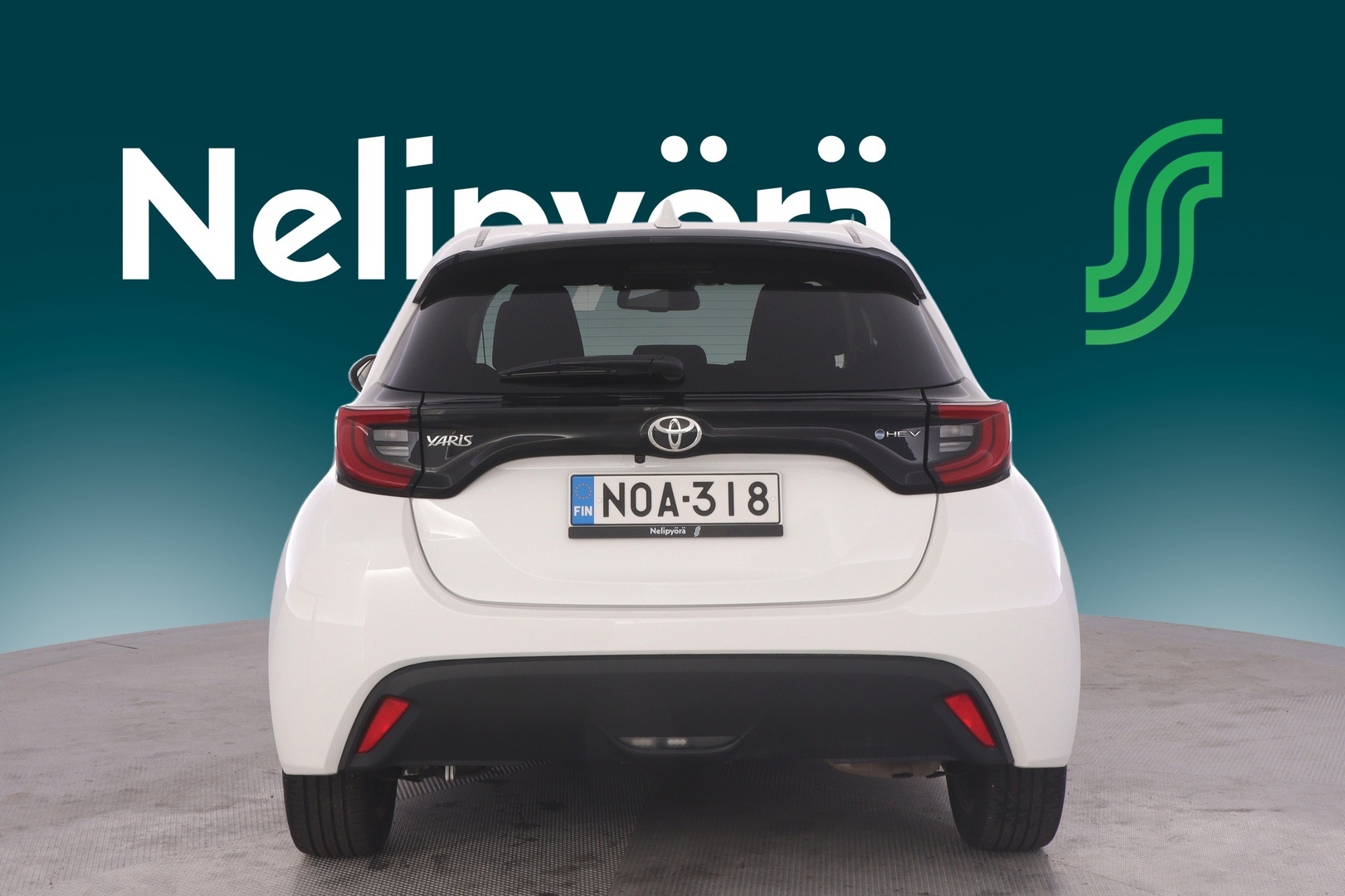 TOYOTA YARIS 2025