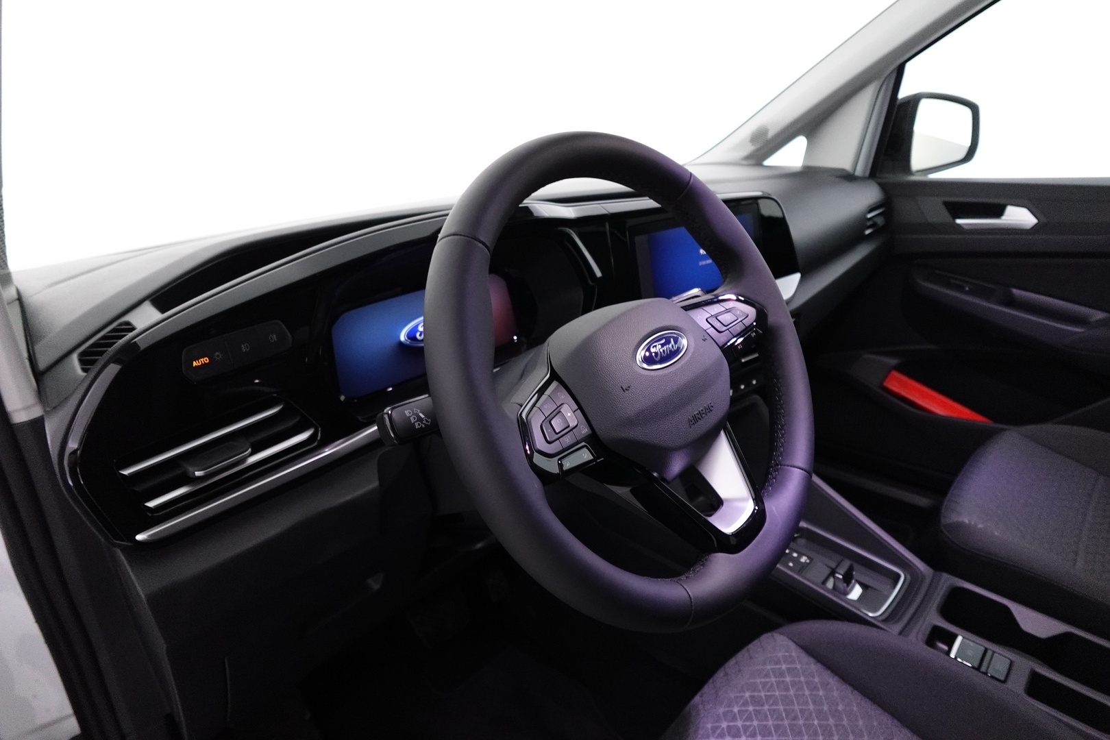 FORD Grand Tourneo Connect 2026