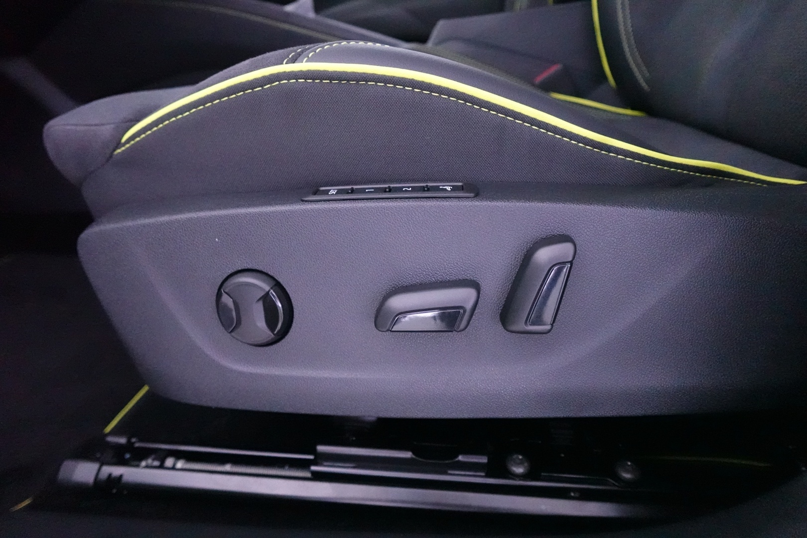 SKODA Enyaq 2026