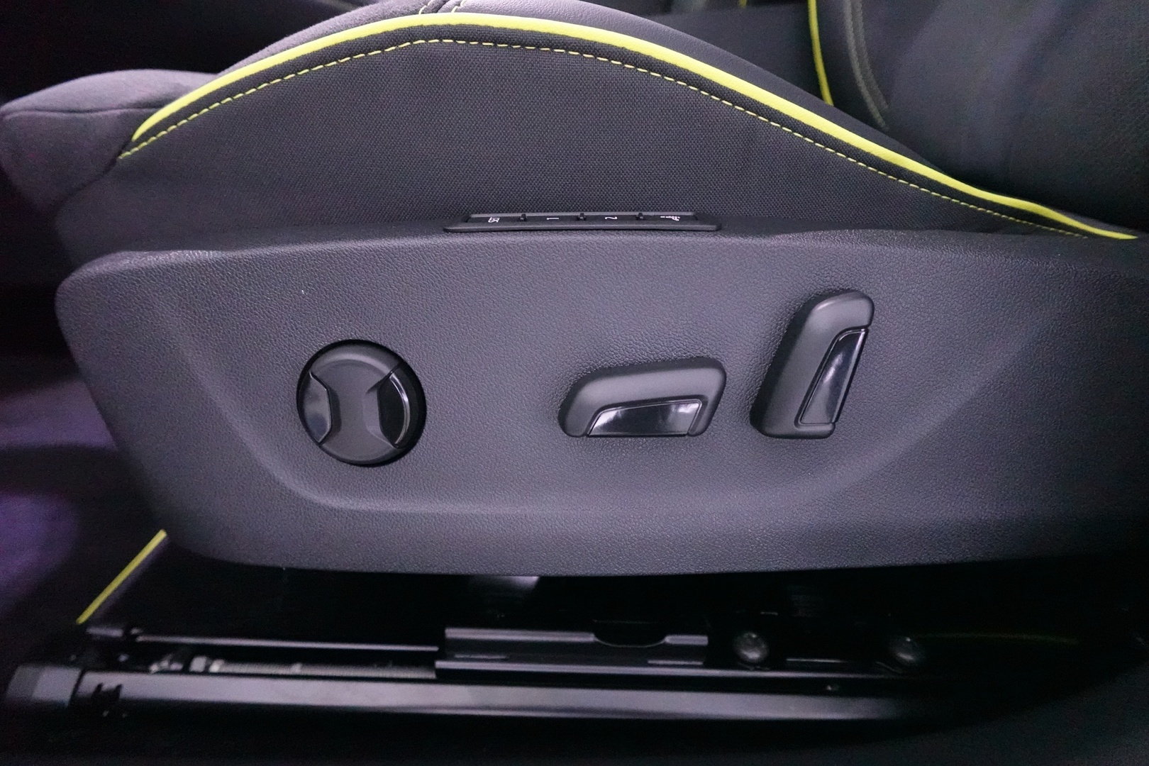 SKODA Enyaq 2026