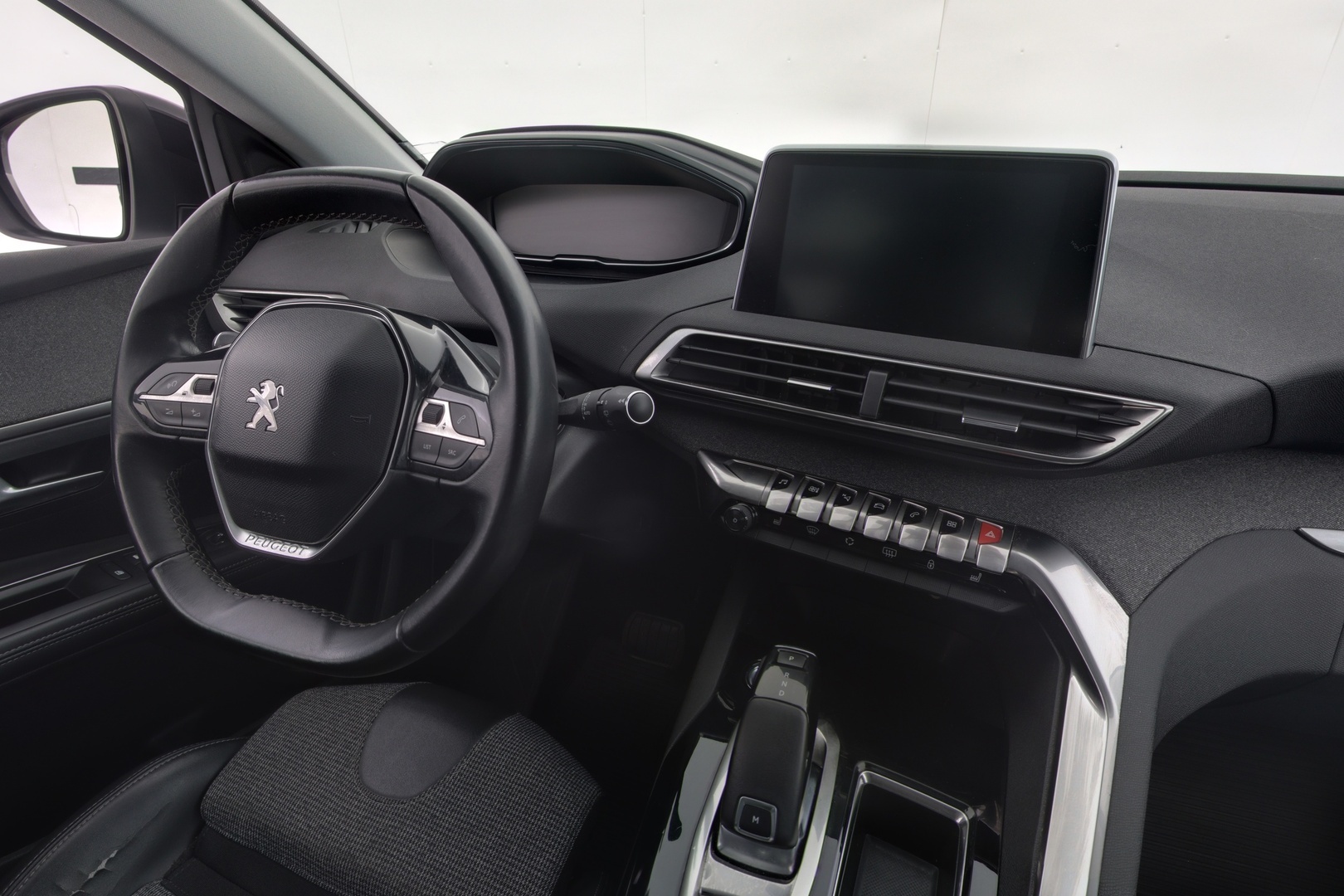 PEUGEOT 5008 11