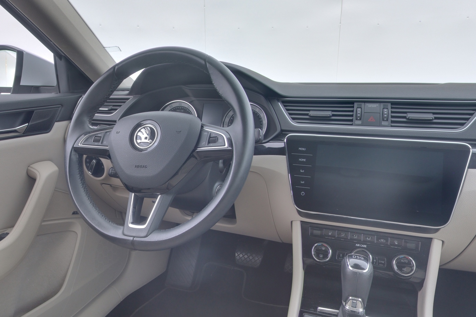 SKODA SUPERB 2018
