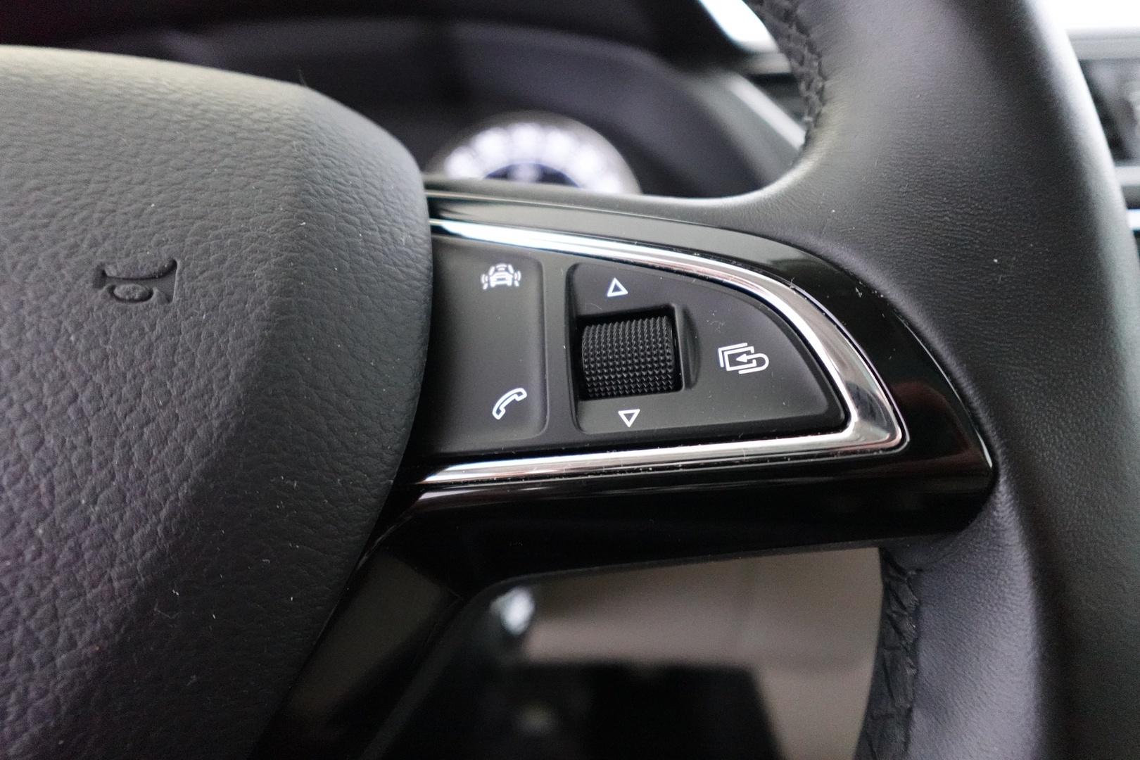SKODA SUPERB 2018