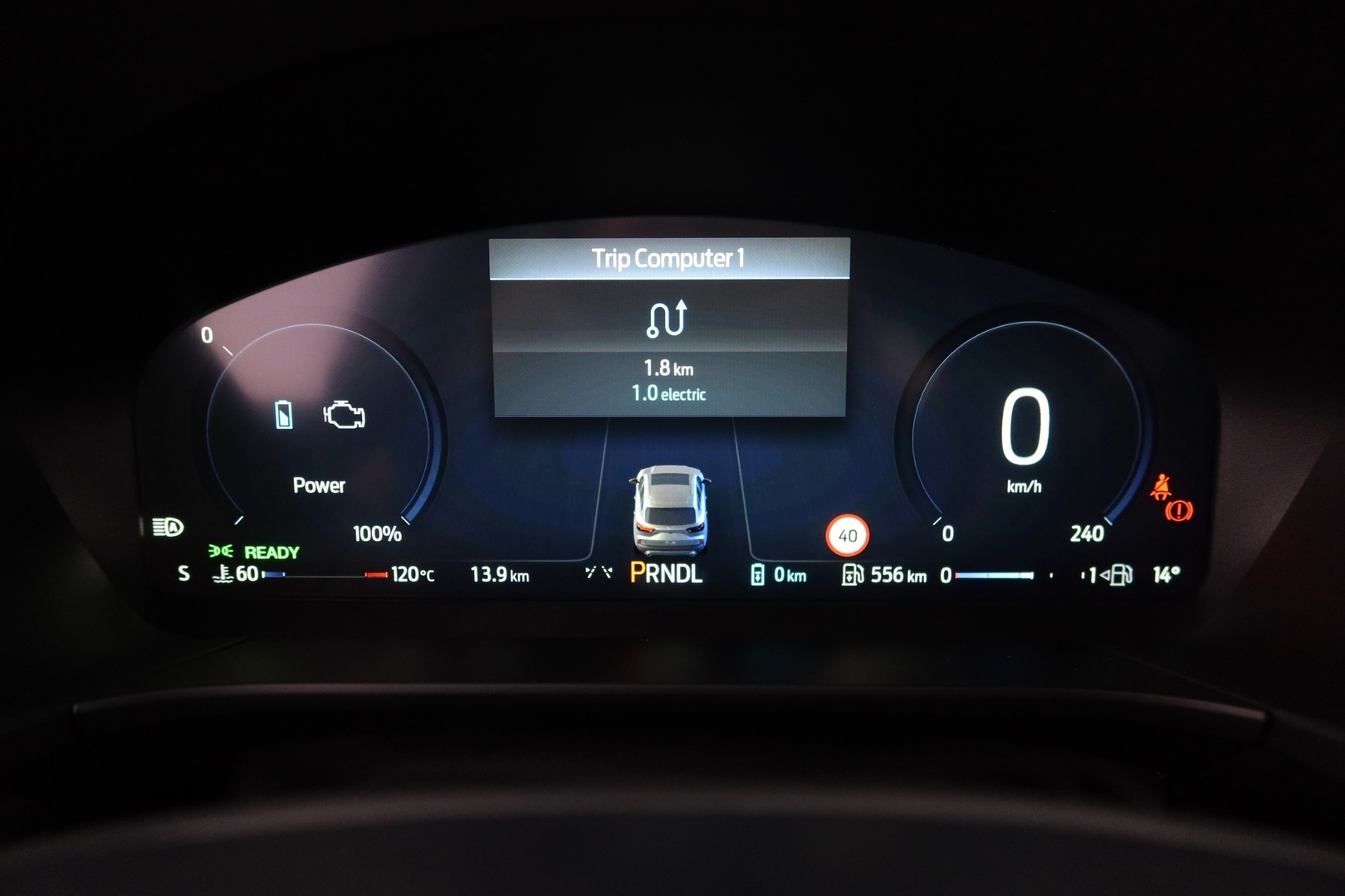 FORD KUGA 2026
