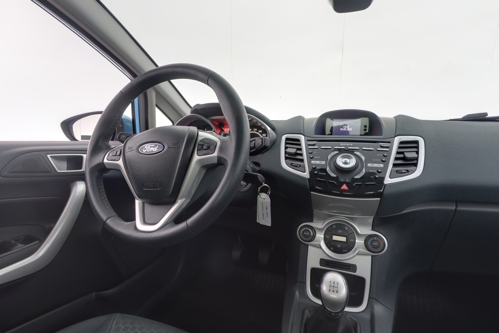 FORD Fiesta 2012