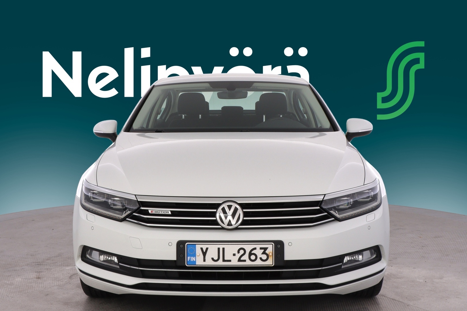 VOLKSWAGEN Passat 2