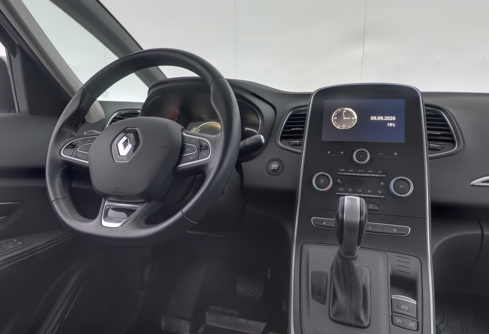 RENAULT Scenic 2019