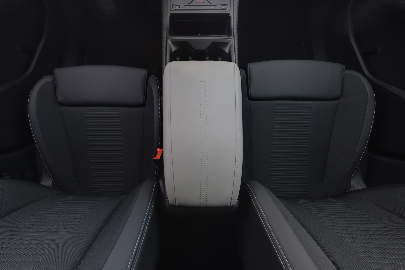 FORD Explorer 2025