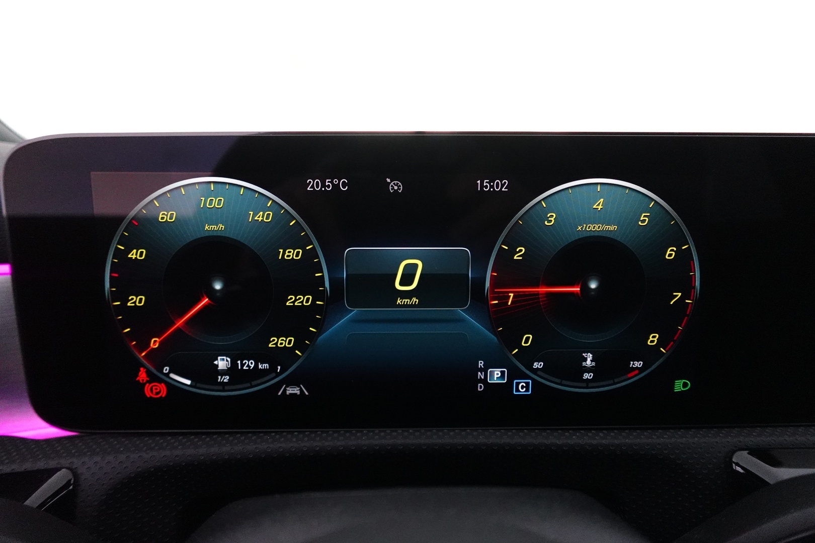 MERCEDES-BENZ CLA 21