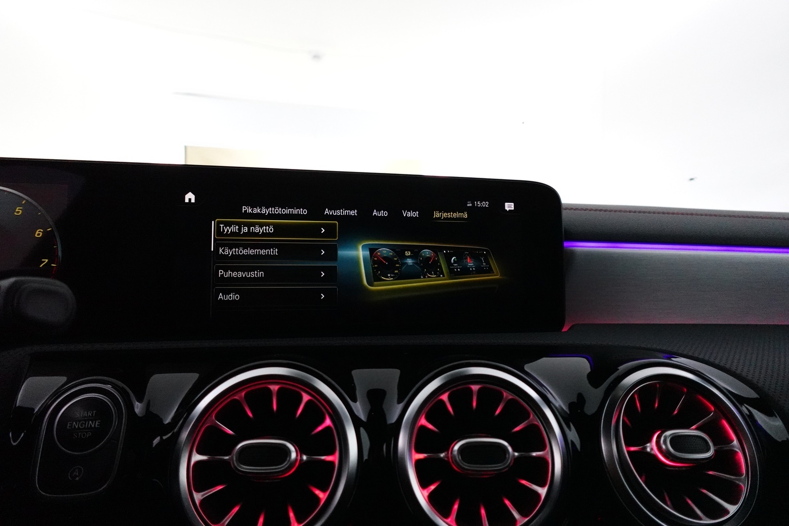 MERCEDES-BENZ CLA 29