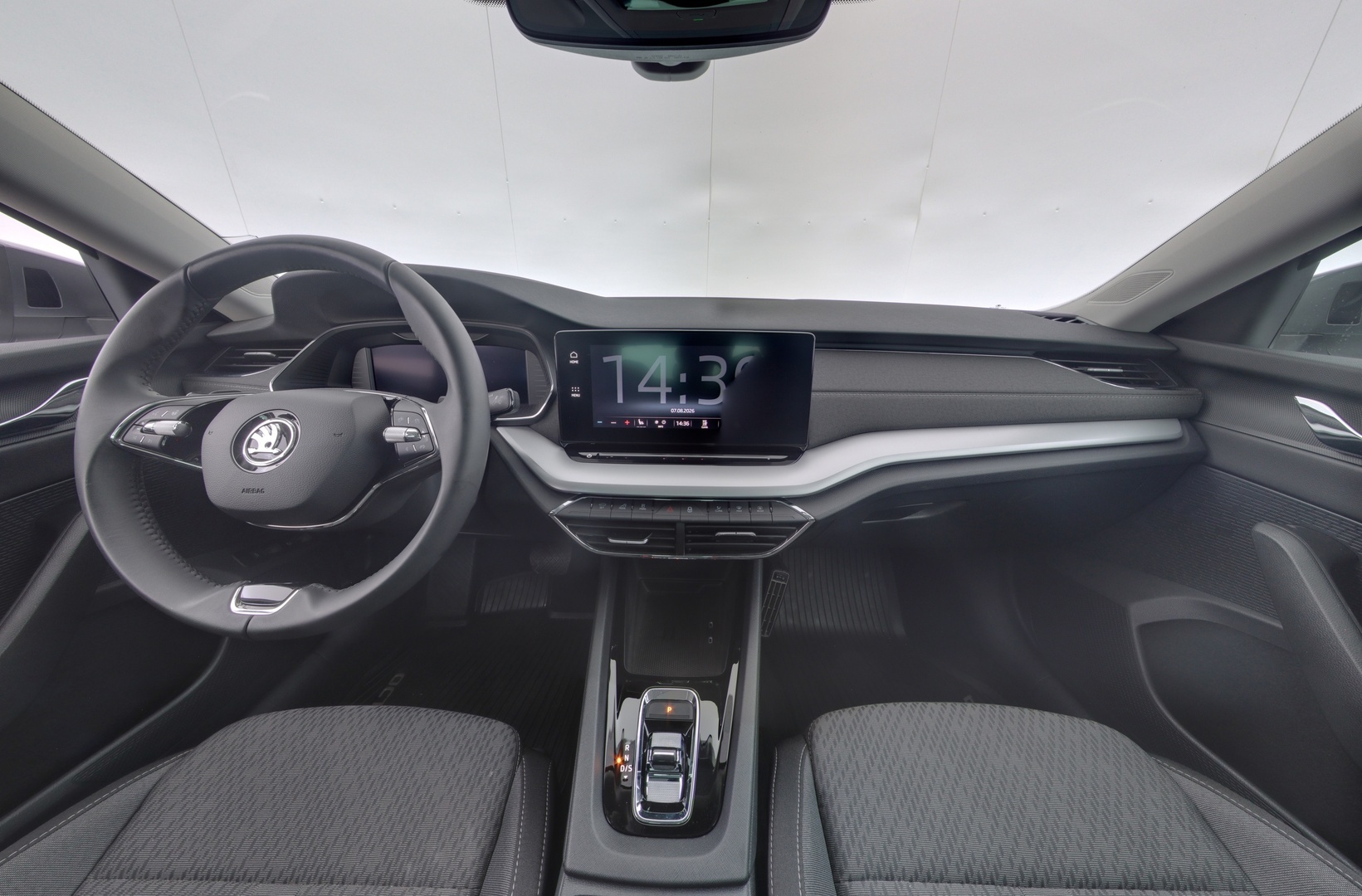 SKODA OCTAVIA 2023