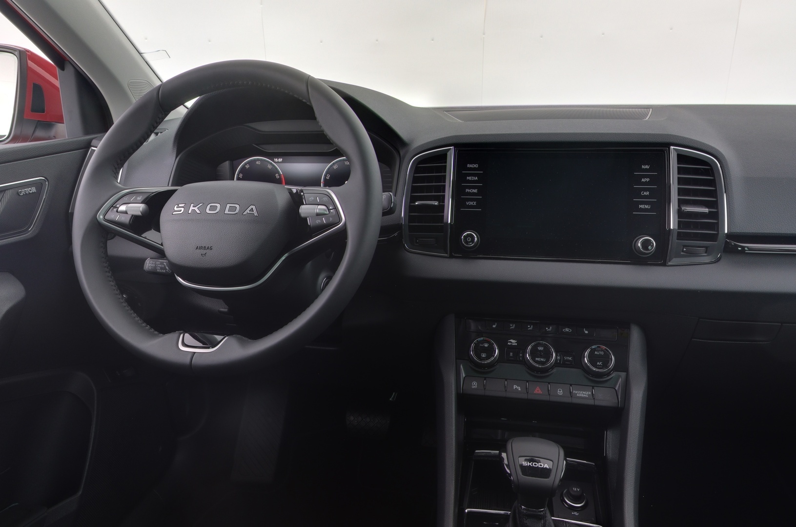 SKODA Karoq 11