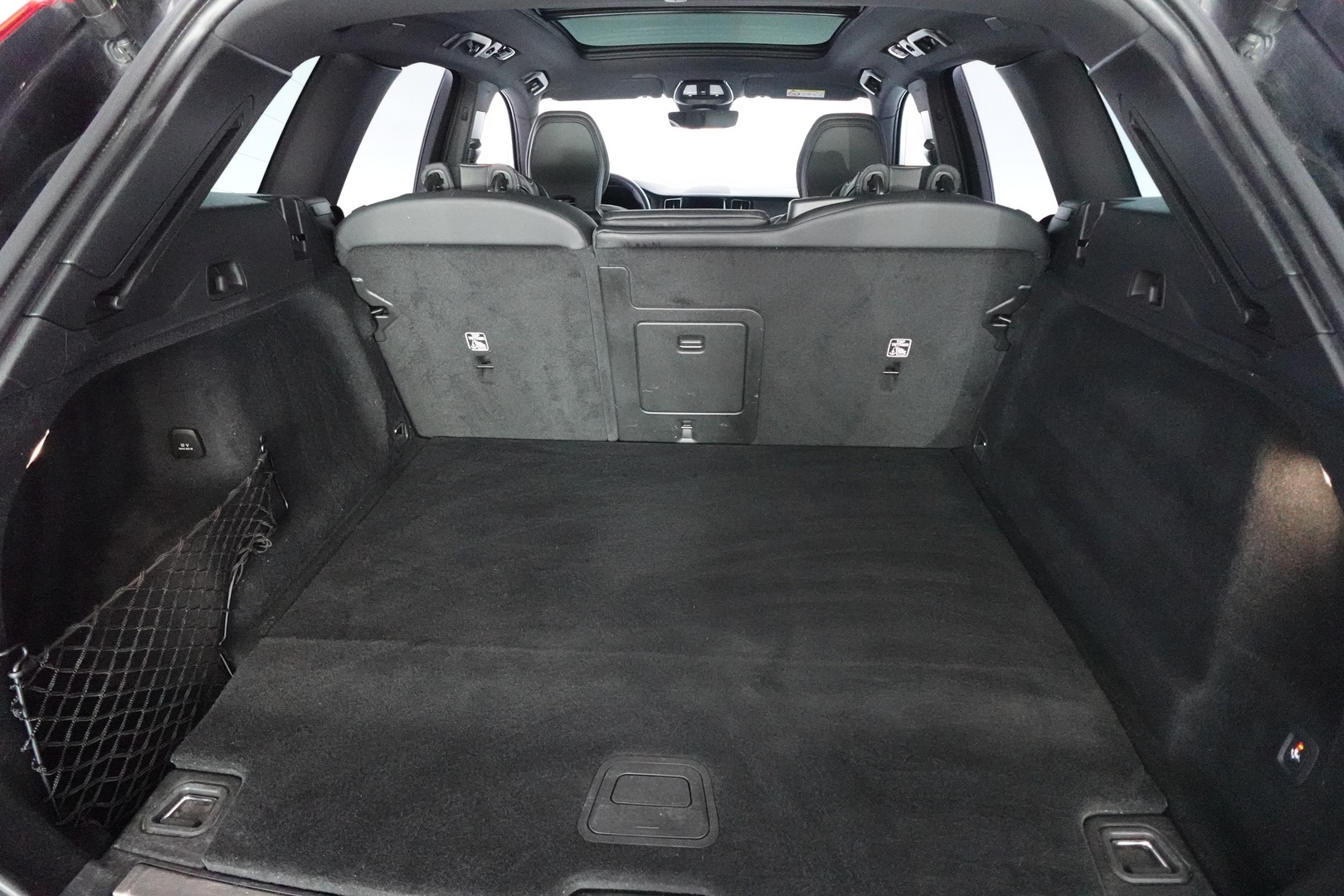 VOLVO XC60 2022