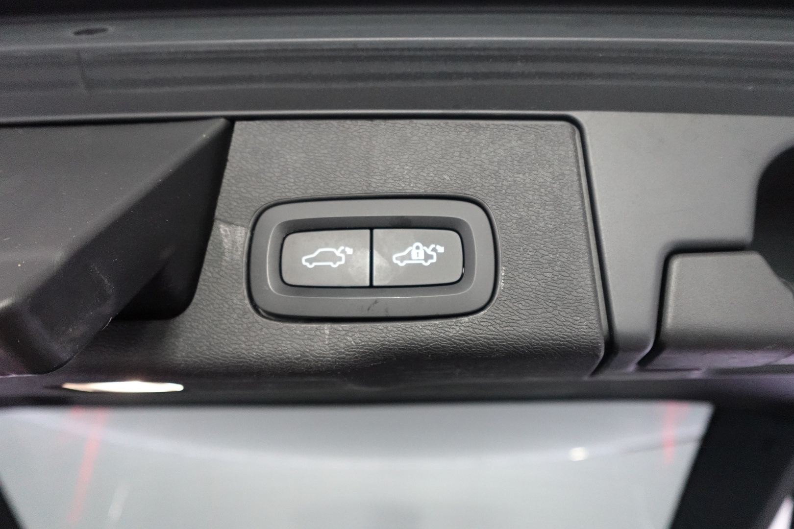 VOLVO XC60 2022