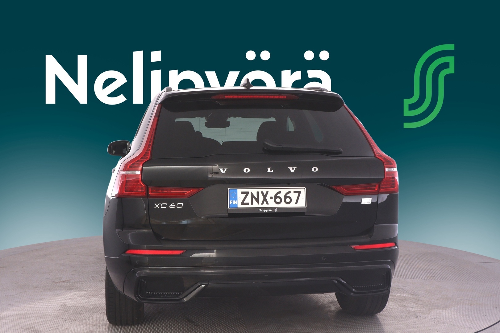 VOLVO XC60 2022
