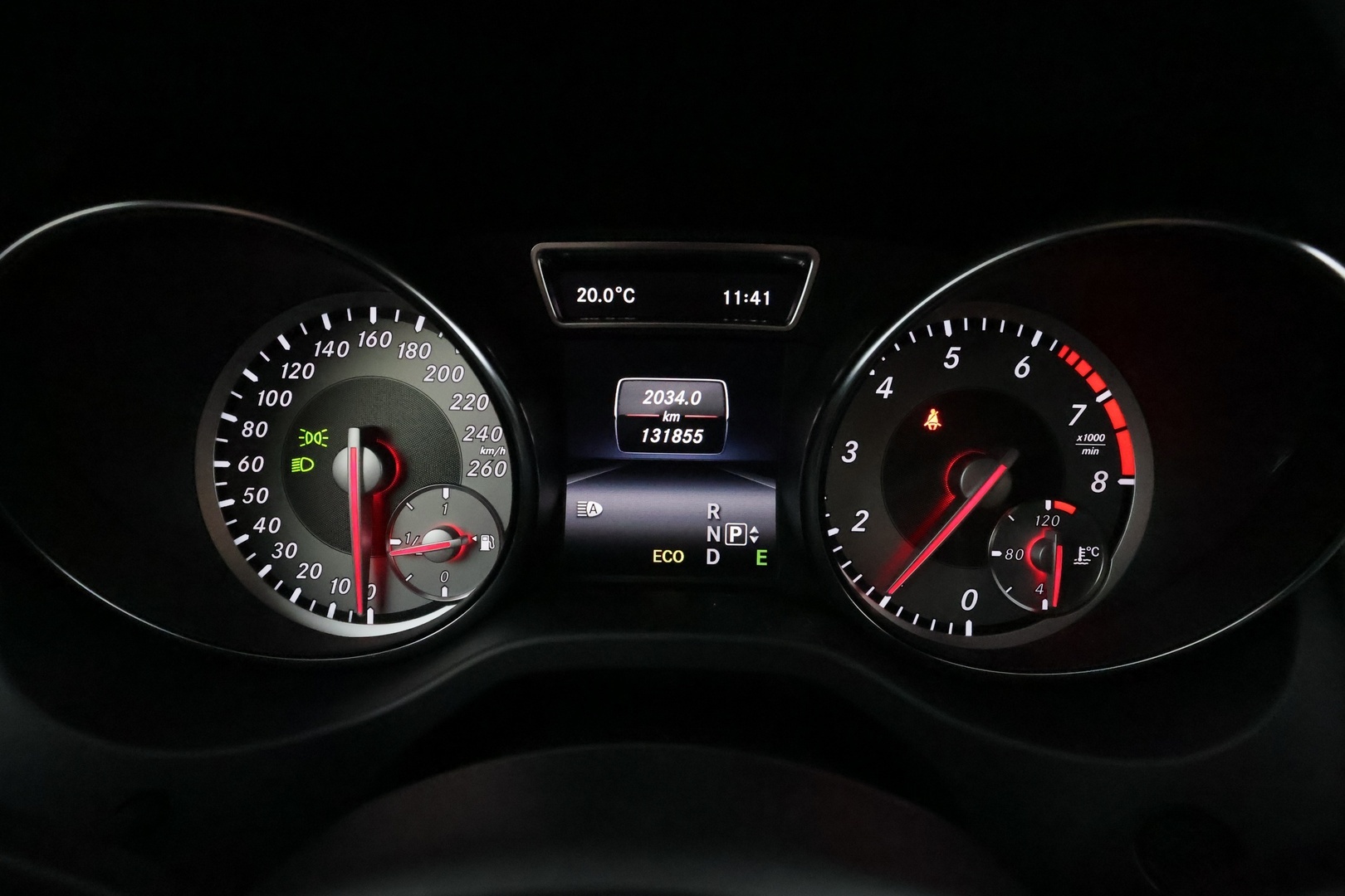 MERCEDES-BENZ CLA 2014