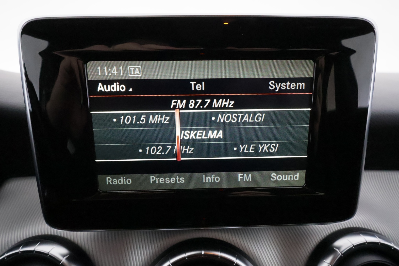 MERCEDES-BENZ CLA 2014