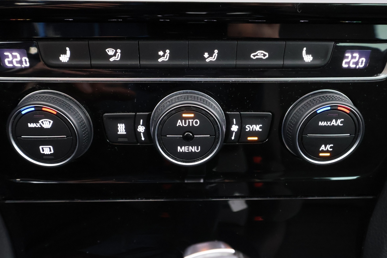 VOLKSWAGEN Golf 2019