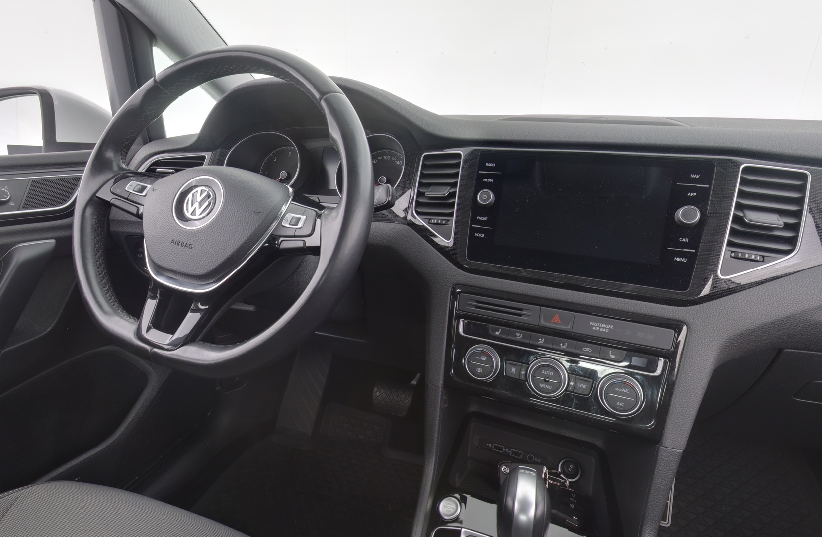 VOLKSWAGEN Golf Sportsvan 2019