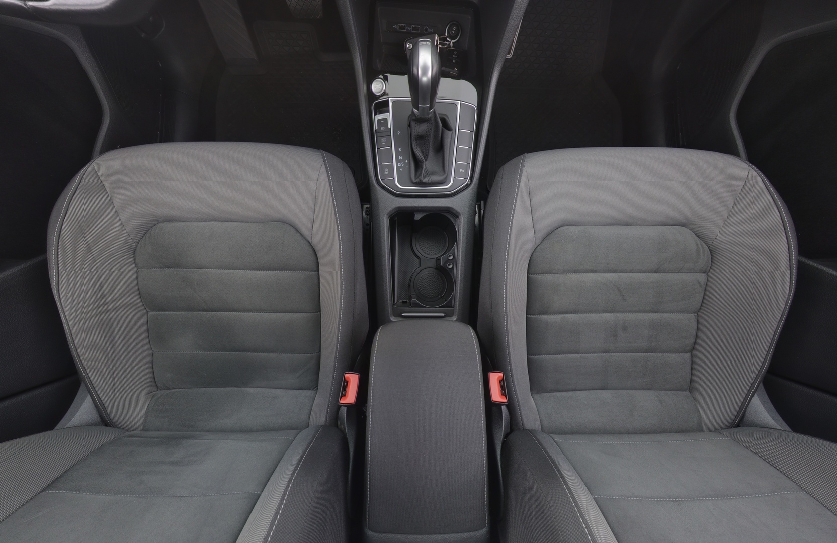 VOLKSWAGEN Golf Sportsvan 2019