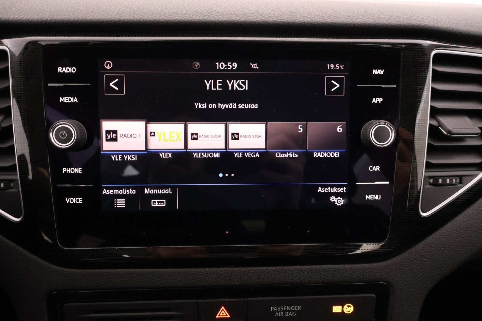 VOLKSWAGEN Golf Sportsvan 2019