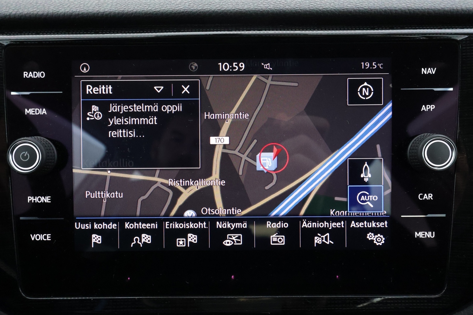 VOLKSWAGEN Golf Sportsvan 2019