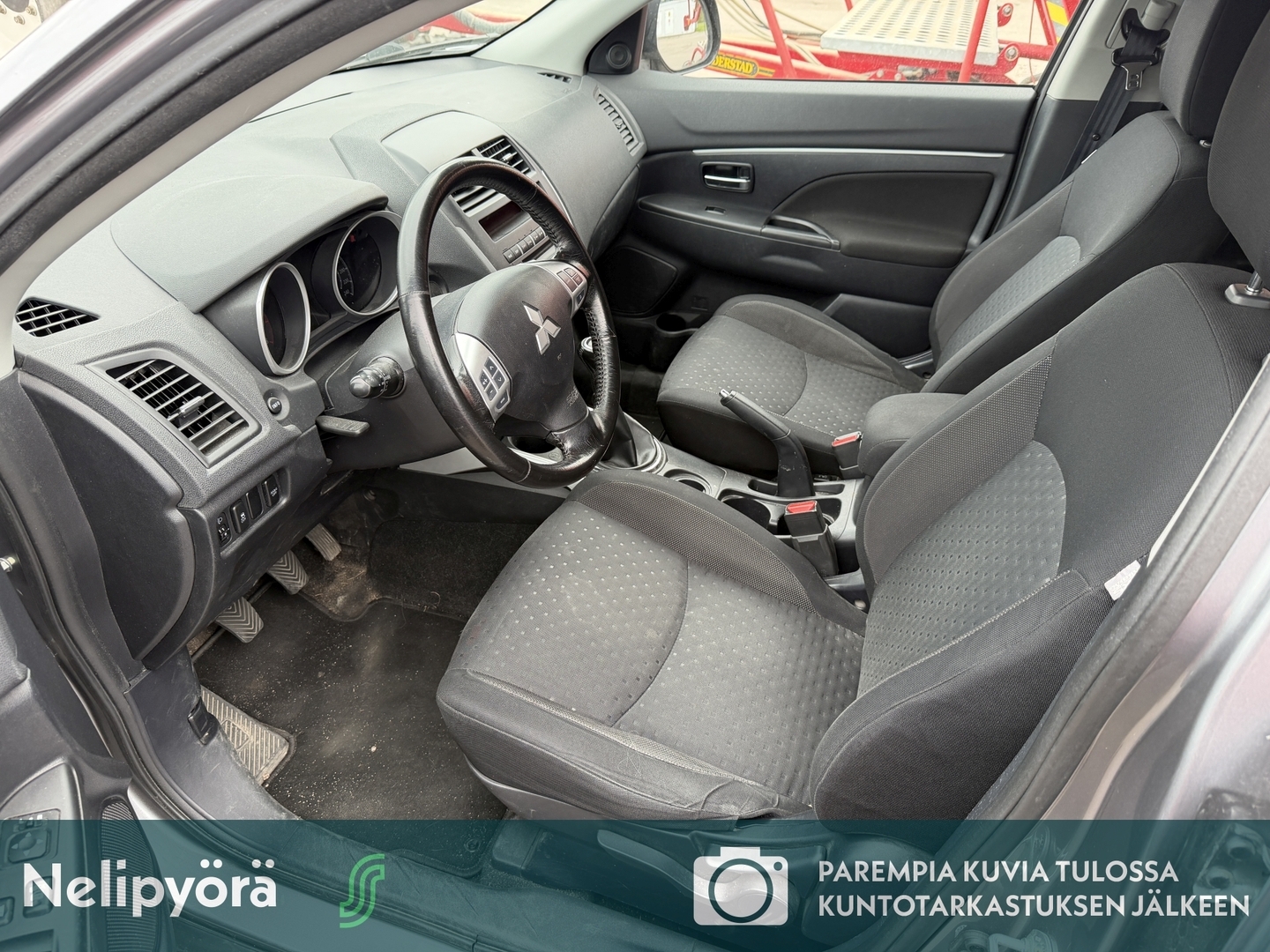 MITSUBISHI ASX 2012