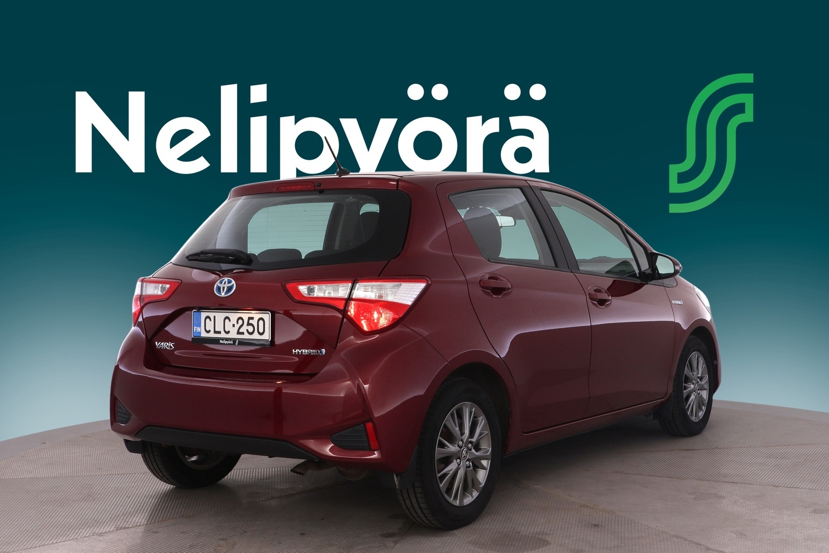 TOYOTA Yaris 2017