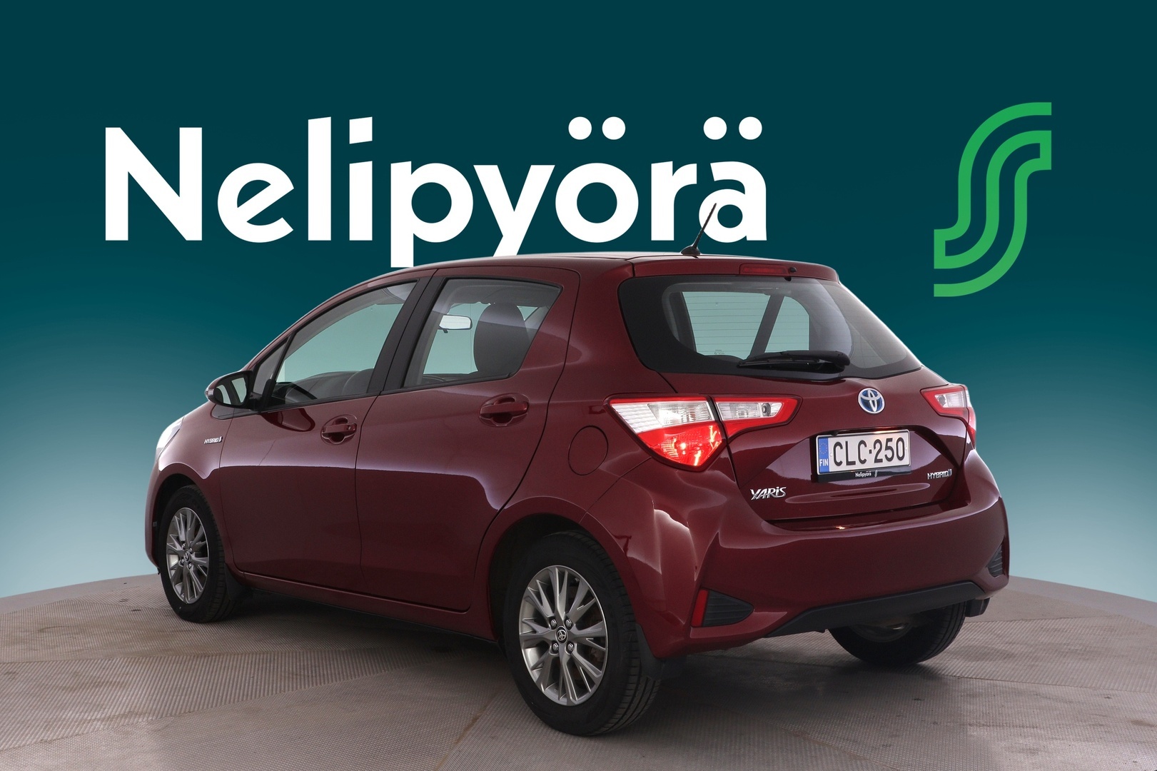 TOYOTA Yaris 2017