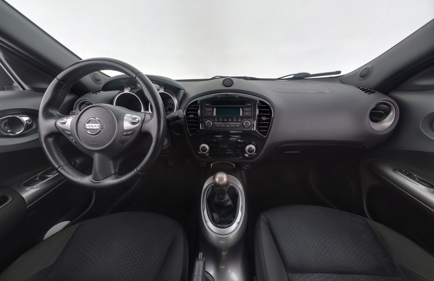 NISSAN Juke 2012