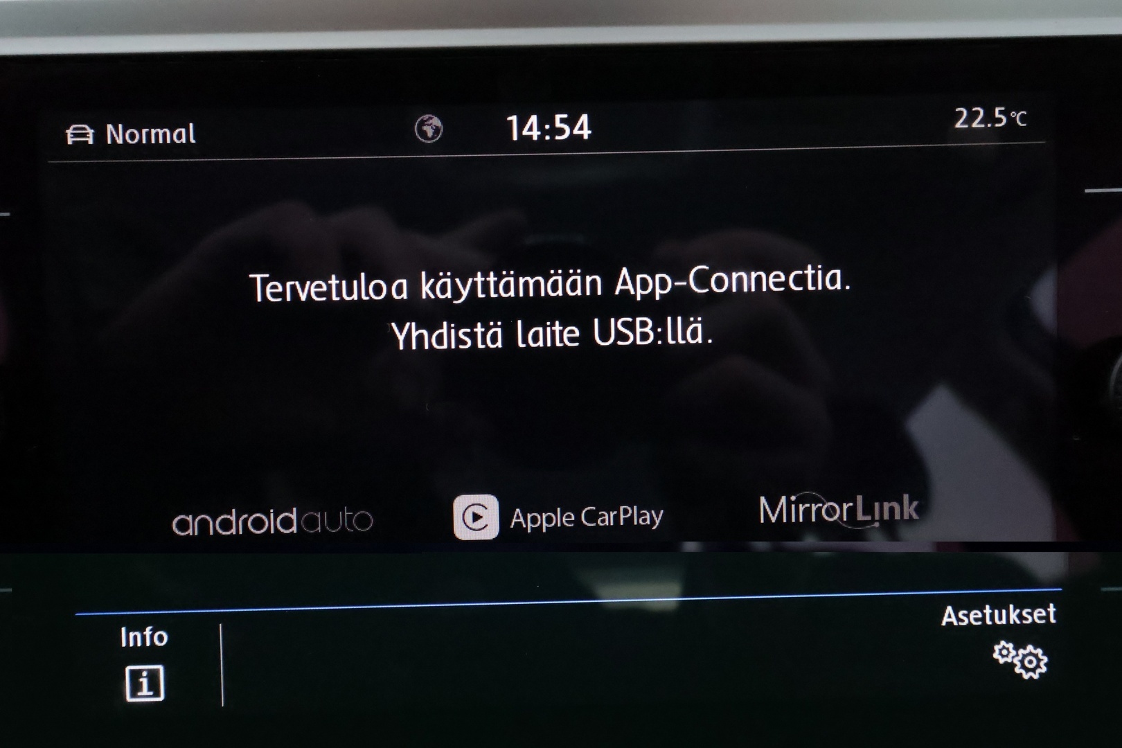 VOLKSWAGEN Passat 2019