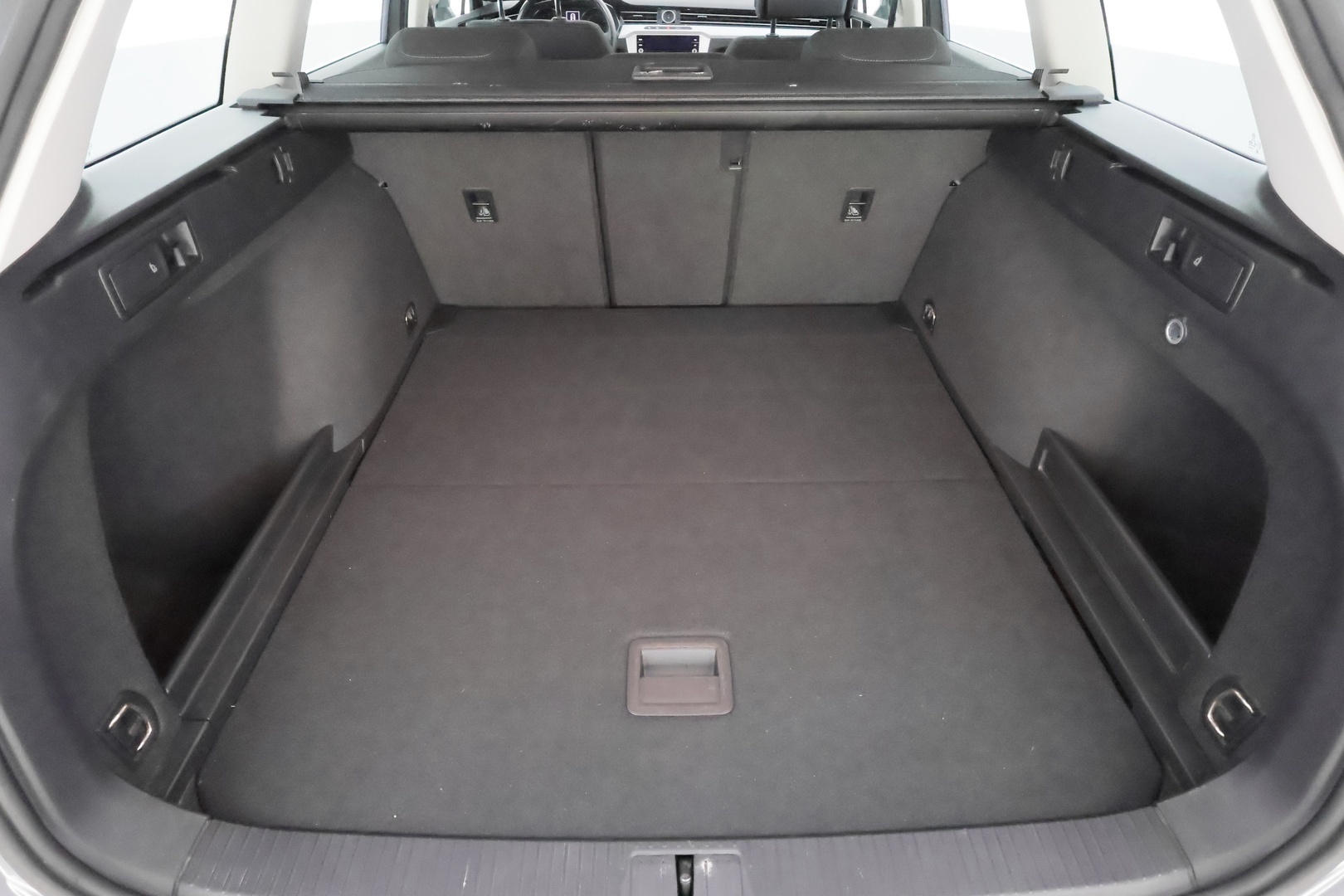 VOLKSWAGEN Passat 2019