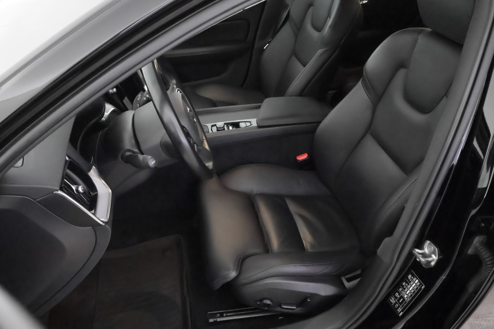 VOLVO V60 21