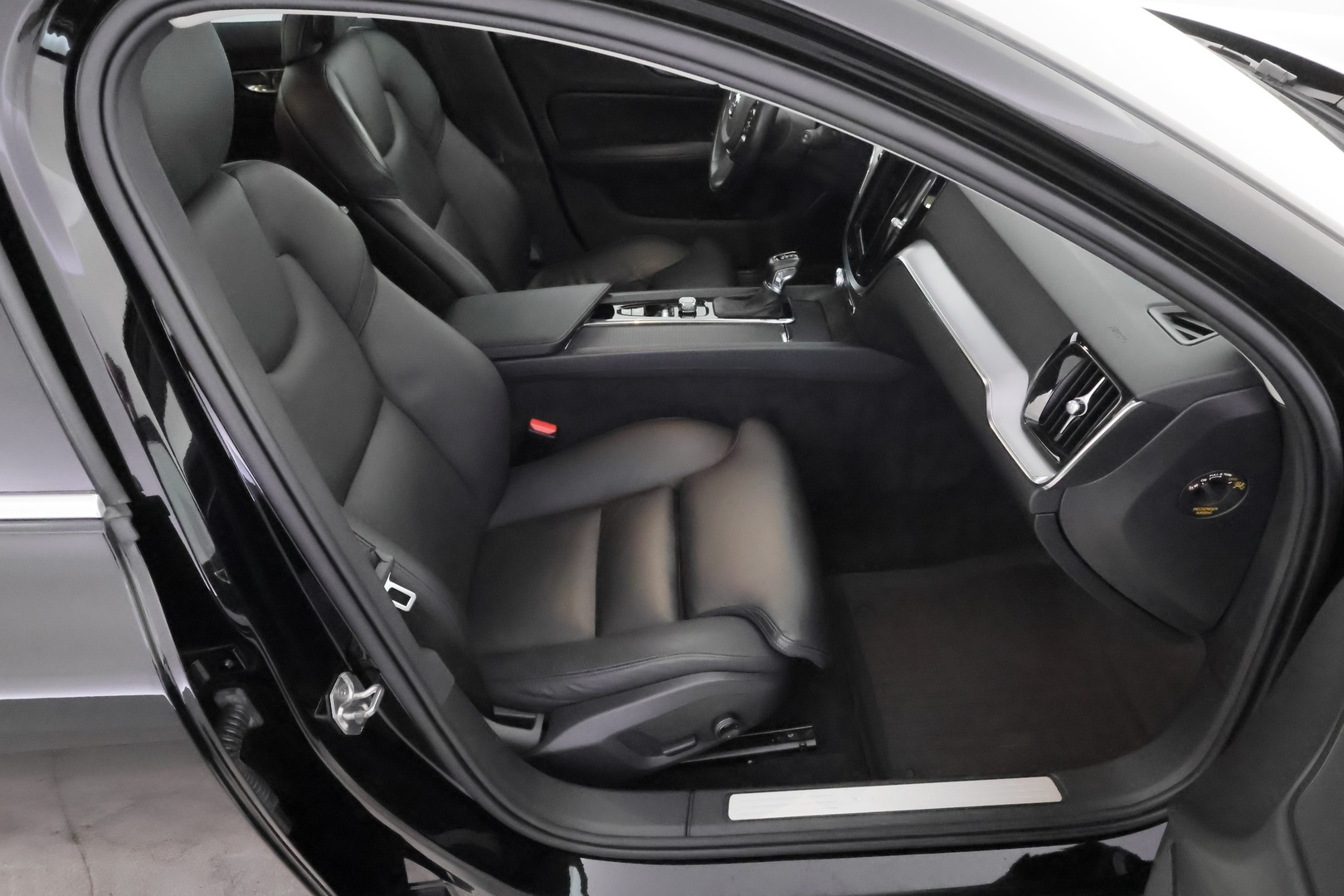 VOLVO V60 28
