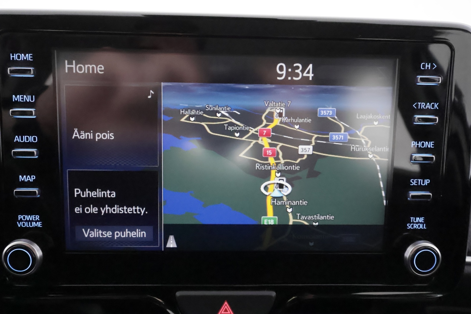 TOYOTA Yaris 2021