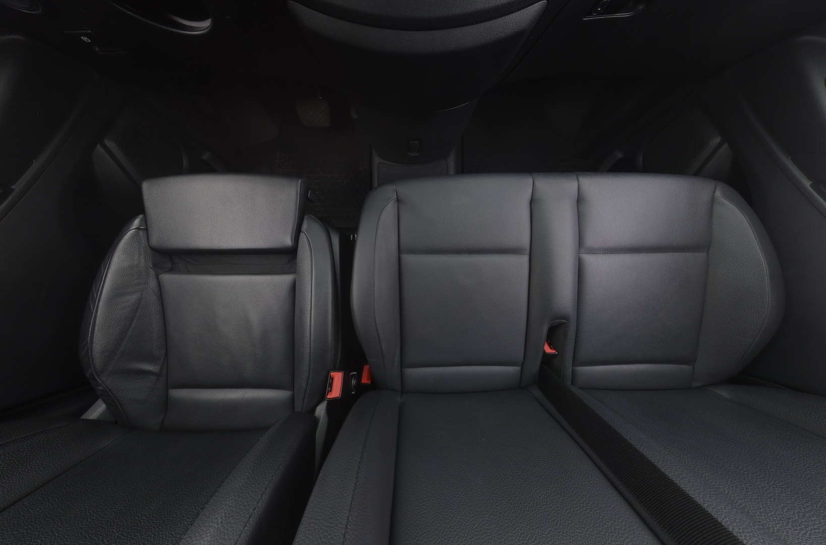 MERCEDES-BENZ Vito 2023