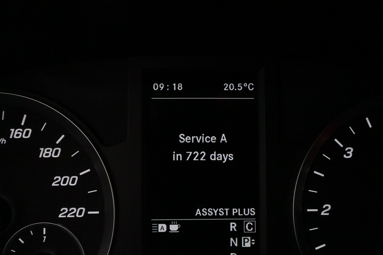 MERCEDES-BENZ Vito 2023