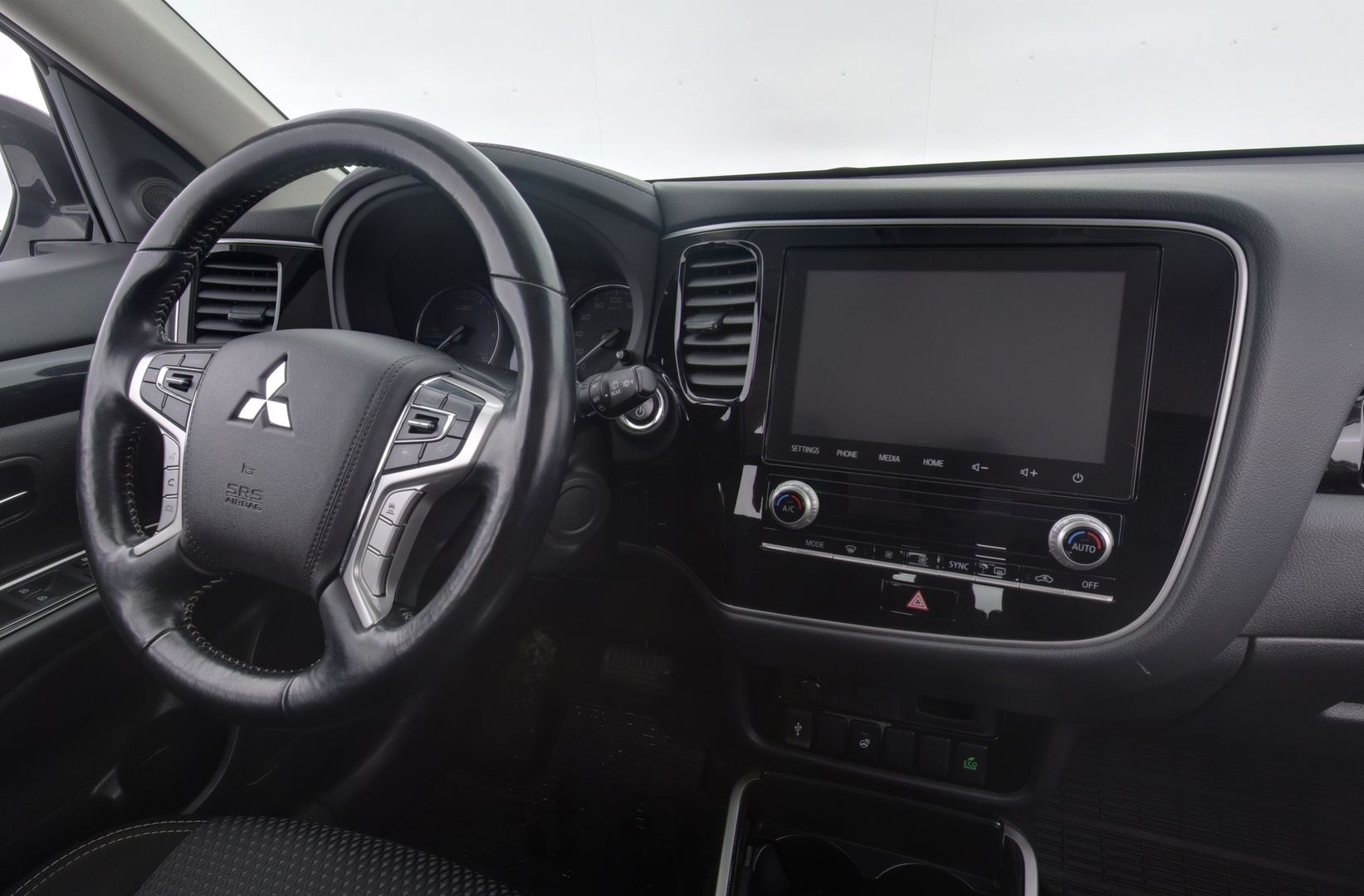 MITSUBISHI Outlander PHEV 2020
