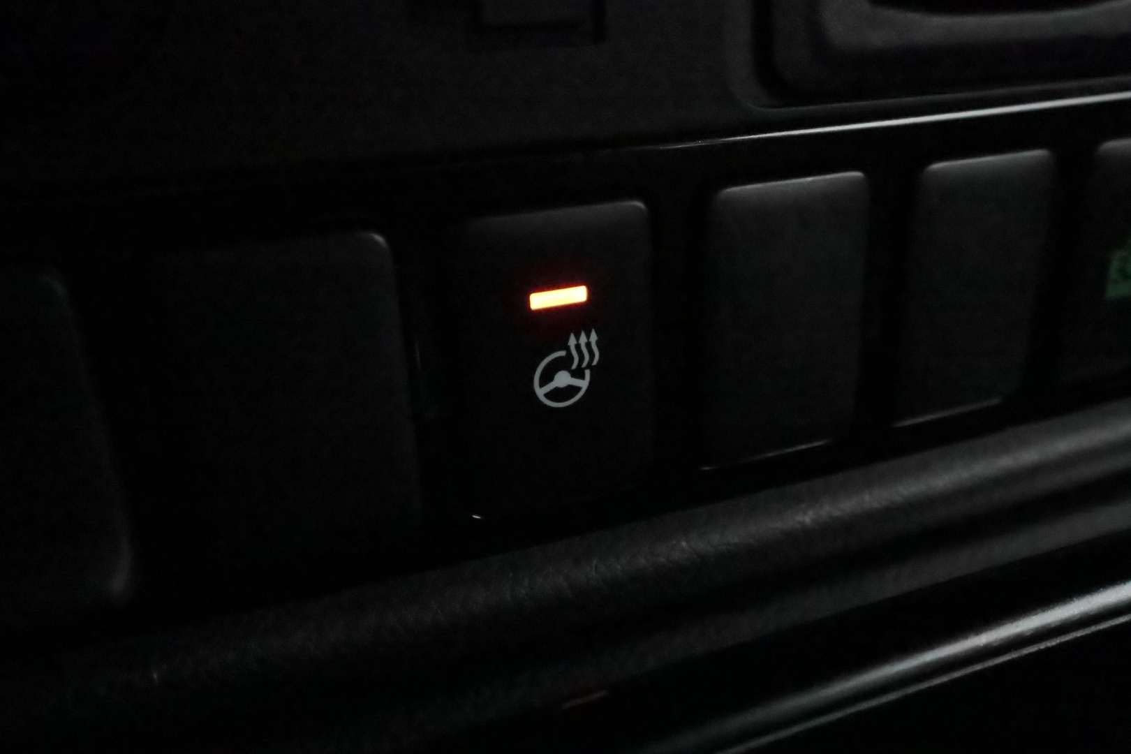 MITSUBISHI Outlander PHEV 2020