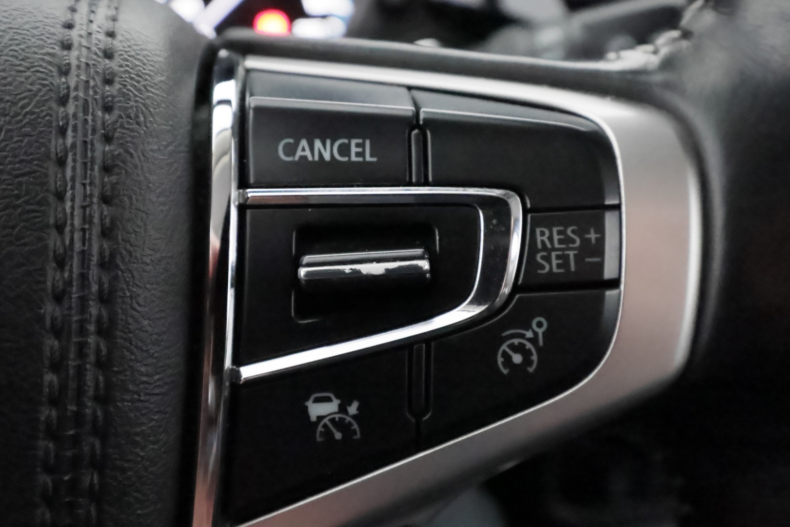 MITSUBISHI Outlander PHEV 2020