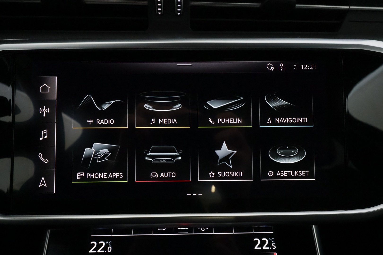 AUDI A6 2021